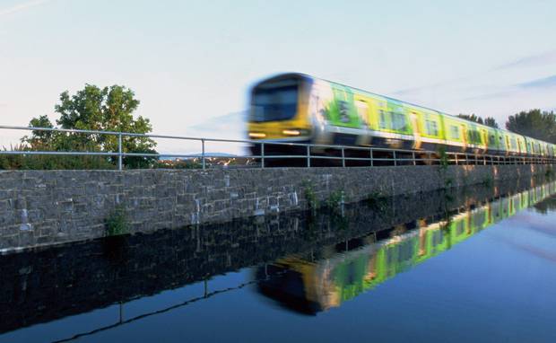 Commuter, Longford, Dublin - Sligo.jpg