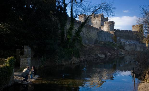 Cahir Castle, Co. Tipperary.jpg