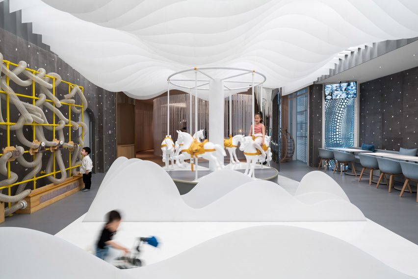 Lolly-Laputan kids cafe, designed by Wutopia Lab