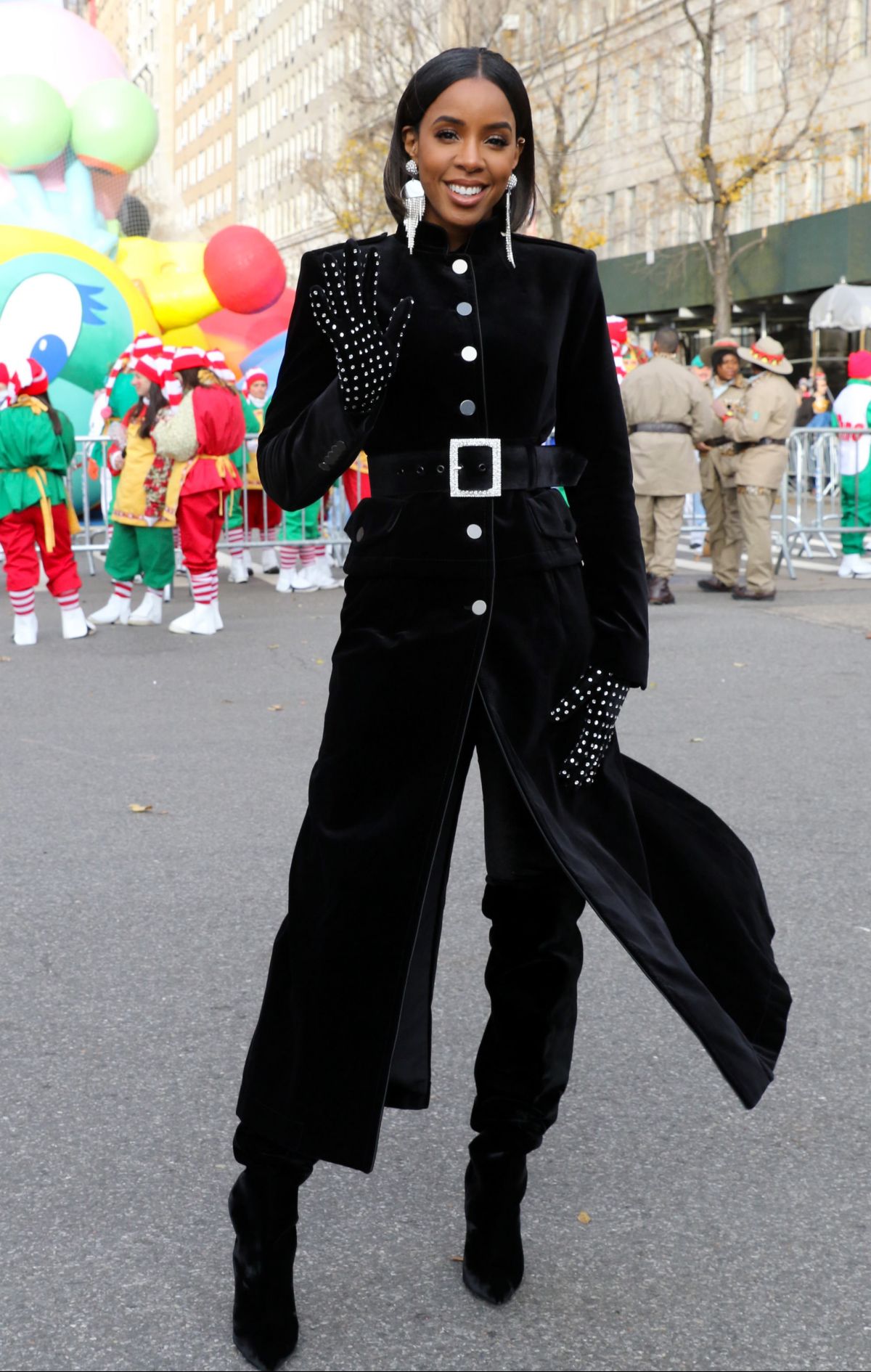 ©BAUER-GRIFFIN.COM

Kelly Rowland attends the 93rd Annual Macy's Thanksgiving Day Parade

NON-EXCLUSIVE   September 24, 2019
Job: 191128JPB1  New York, NY
www.bauergriffin.com