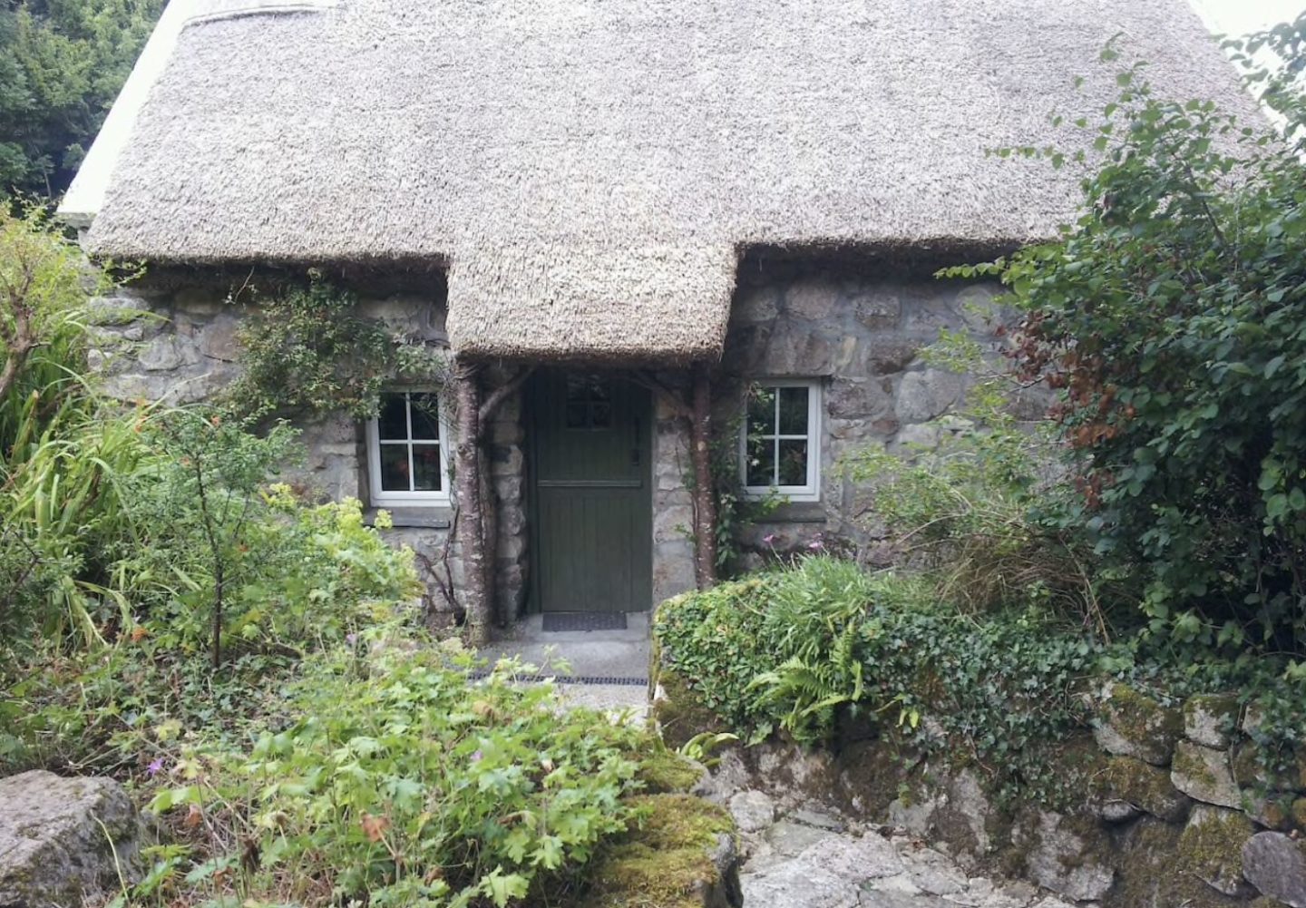 traditional Irish cottage