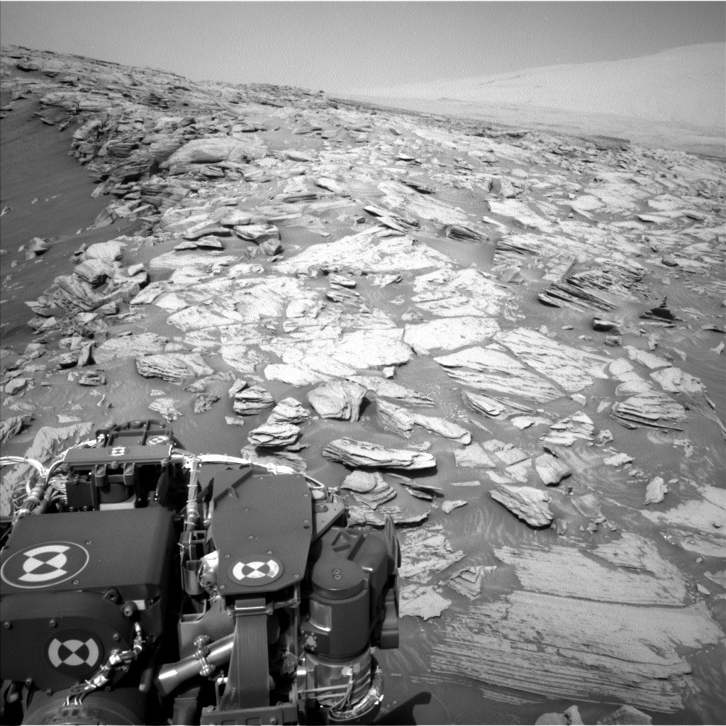 Curiosity after the climb on 6 March. (NASA/JPL-Caltech)