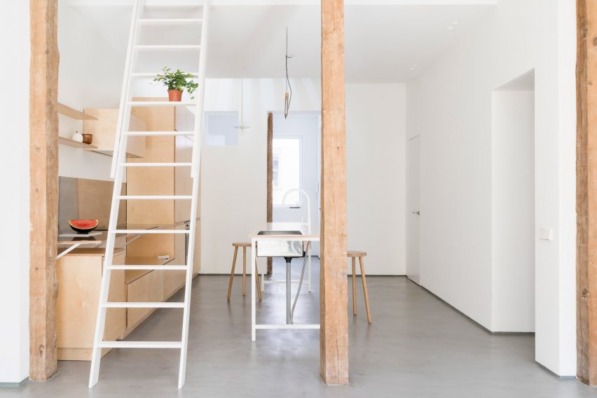 Apartment in Lavapiés by Leticia Saá