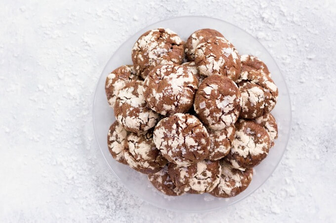 Plate of chocolate crinkle cookies.