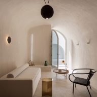 Two holiday residences in Fira by Kapsimalis Architects