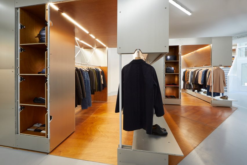 APC London store by Laurent Deroo Architecte